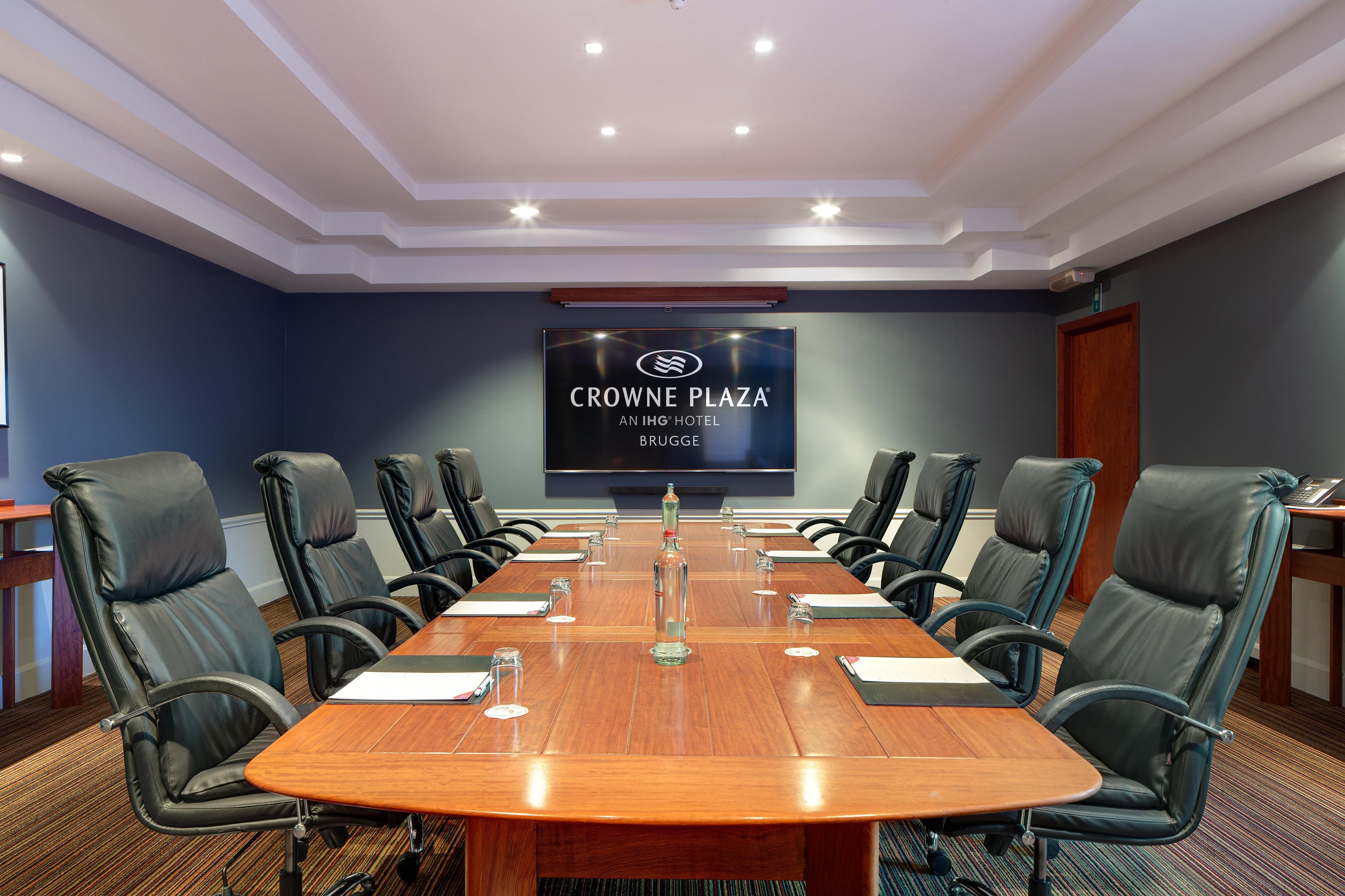 Crowne Plaza Hotel Brugge By Ihg Bagian luar foto
