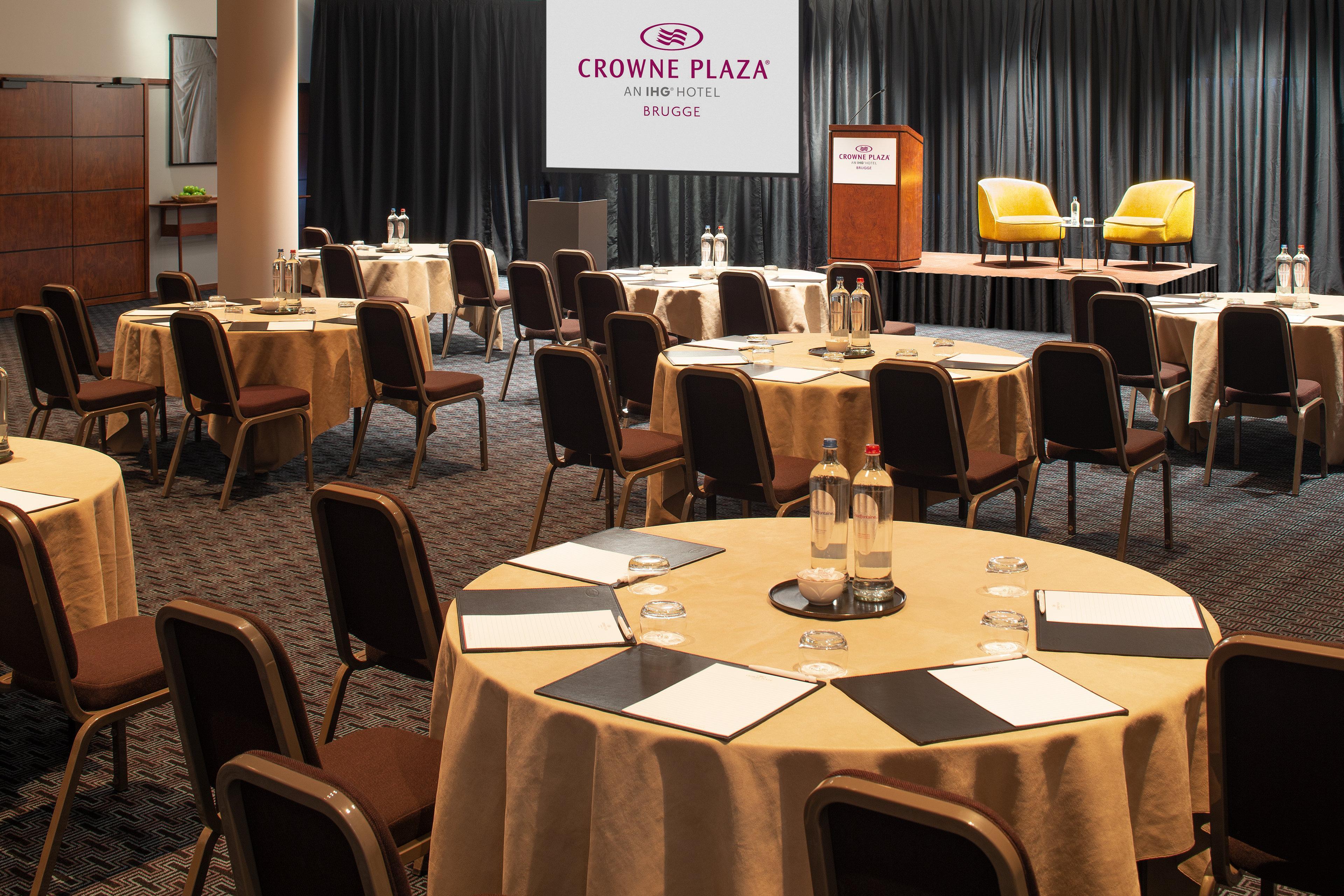 Crowne Plaza Hotel Brugge By Ihg Bagian luar foto