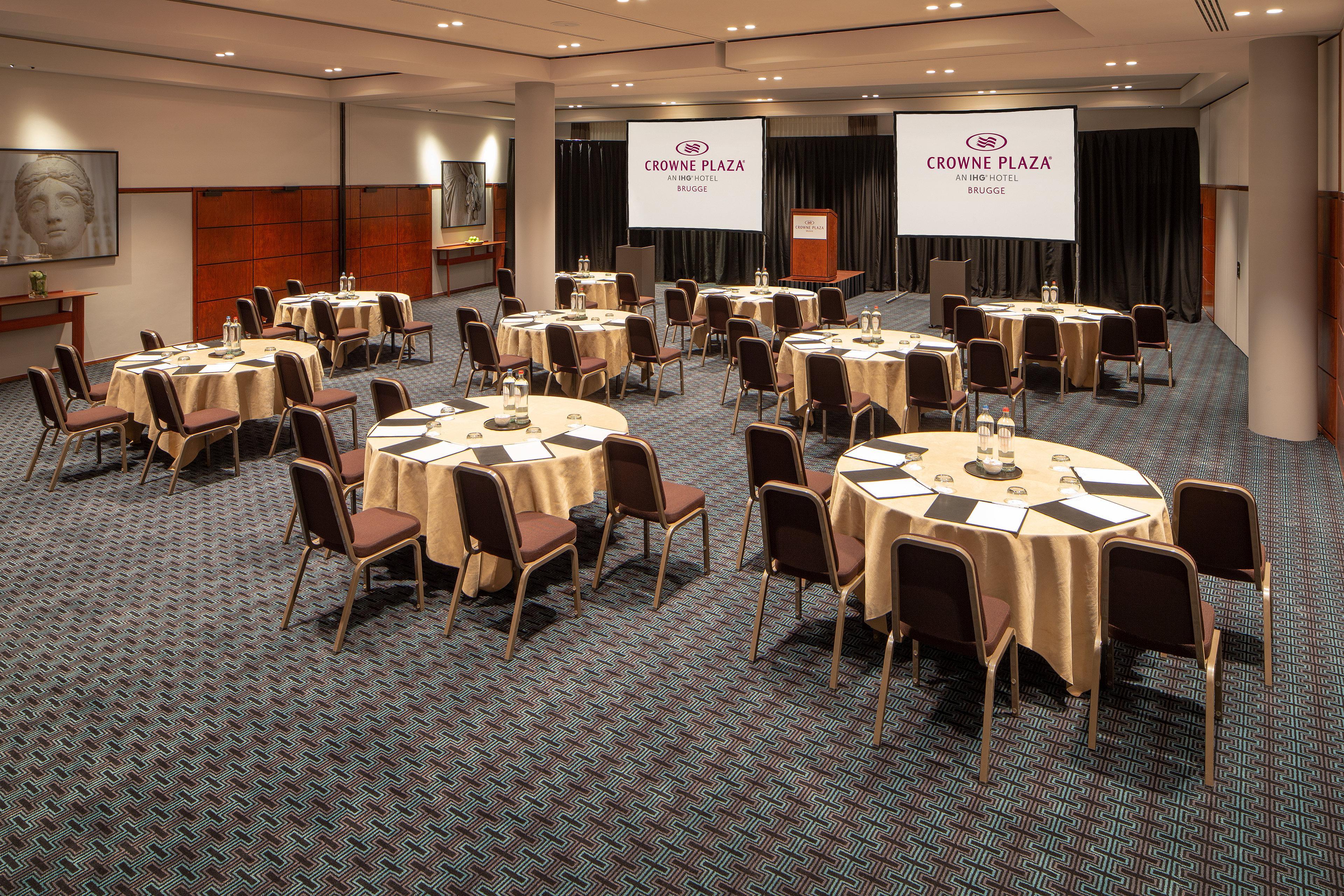 Crowne Plaza Hotel Brugge By Ihg Bagian luar foto